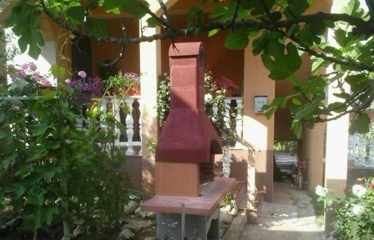 Apartment In Nin With Terrace, Air Conditioning, Wi-Fi エクステリア 写真